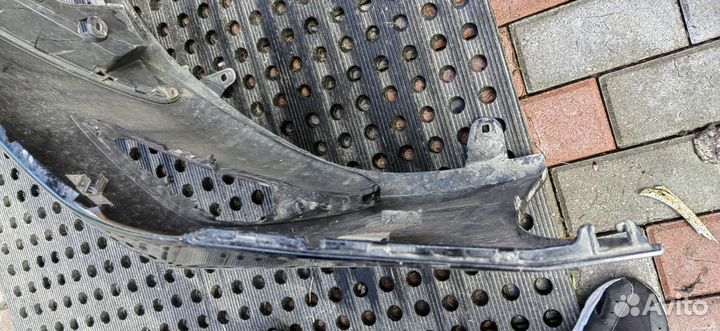 Бампер передний Lexus es250