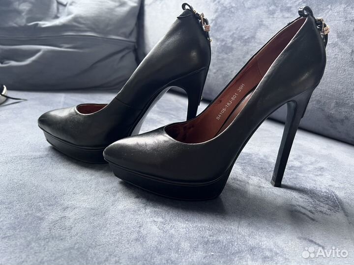 Туфли женские Basconi 39 размер