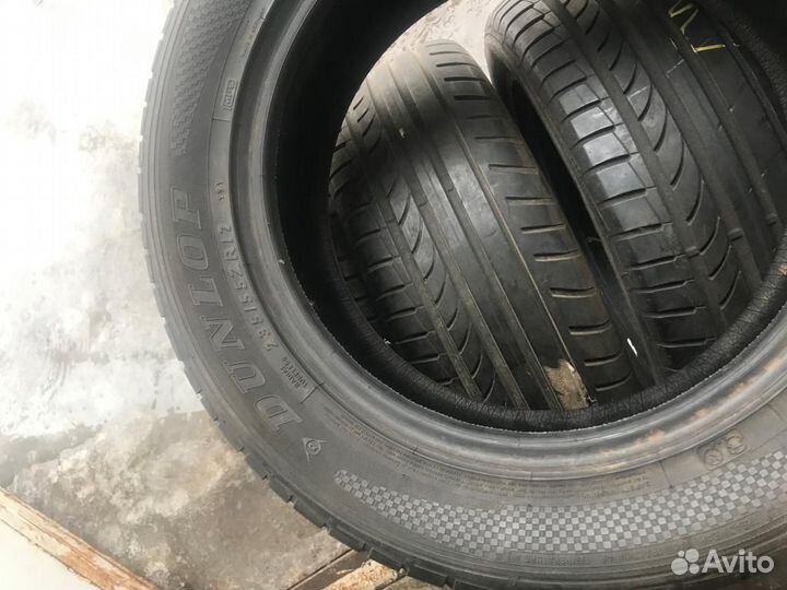 Dunlop DT-2 235/55 R17