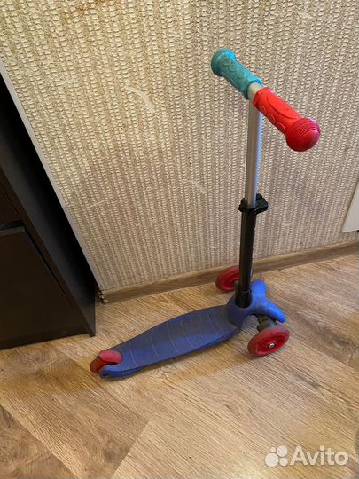 Самокат Trolo детский, со светящимися колесами