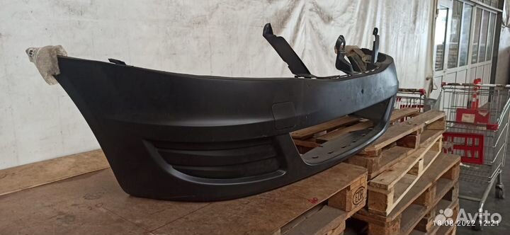 Бампер передний Renault Logan