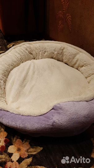 Лежанка для кошек или маленьких собак