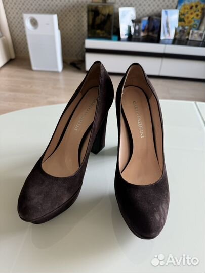 Туфли женские