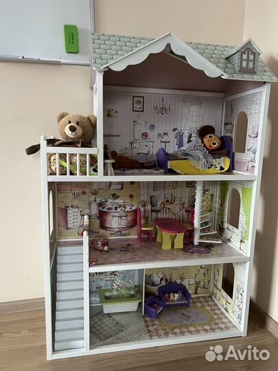 Домик кукольный деревянный