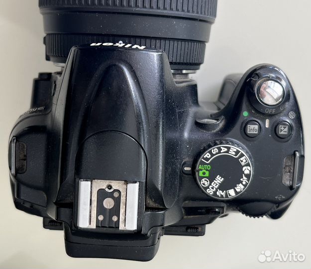 Зеркальный фотоаппарат Nikon D5000
