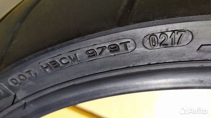 Мотошина michelin Pilot Power пер. R17