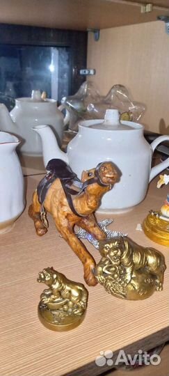 Статуэтка верблюд из дерева ручной работы