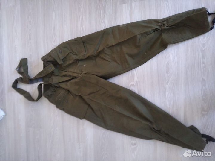 Ветровка и штаны непромокаемые рабочий костюм