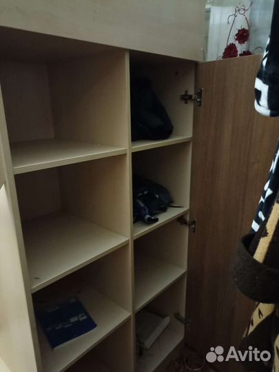 Двухъярусная кровать