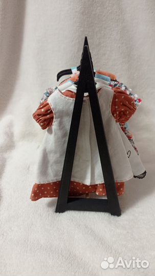 Вешалка для кукольной одежды