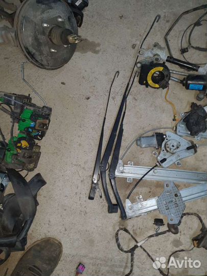 Поводки дворников на хундай солярис 2012г