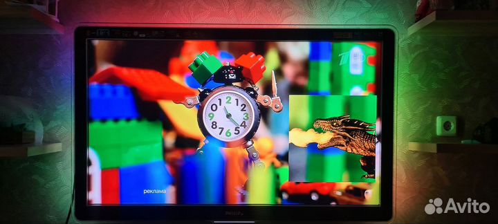 Телевизор philips cineos amilight 47