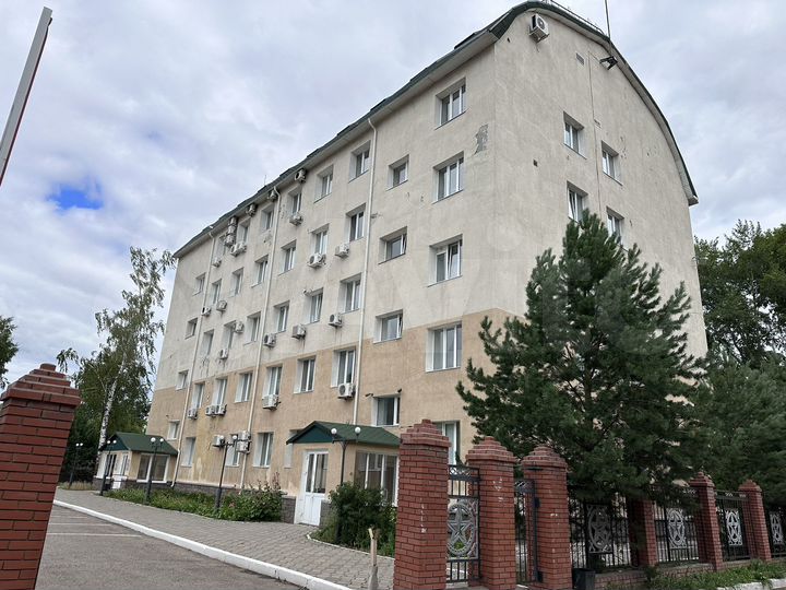 Офис, 2450 м²