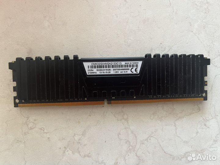 Оперативная память DDR4 Corsair 32 Gb 2133 MHz
