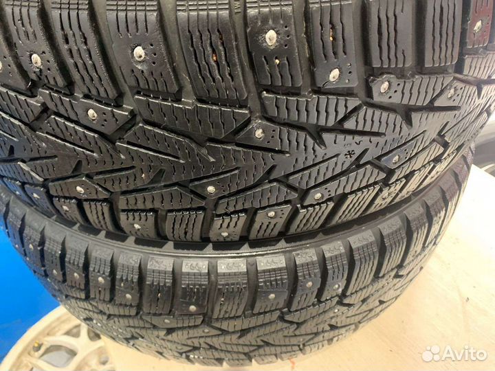 Nokian Tyres Nordman 7 SUV 215/65 R16