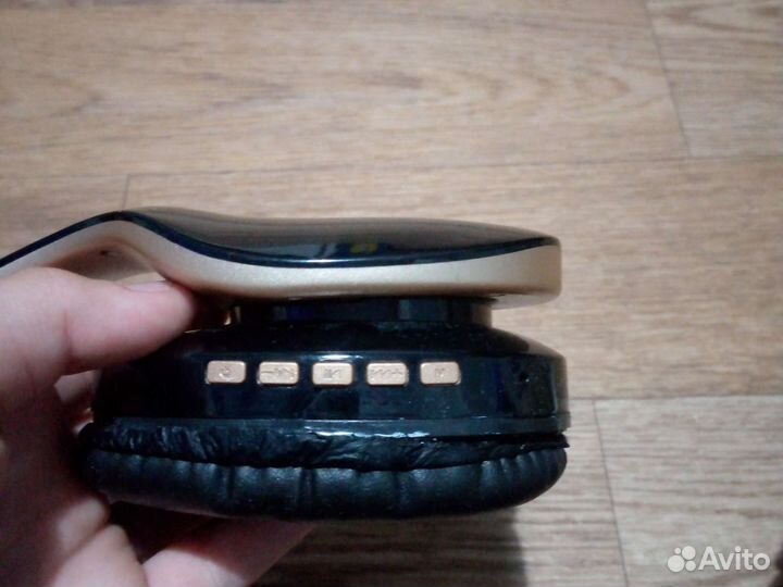 Беспроводные наушники