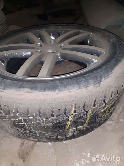 Диски на Туарег 2004