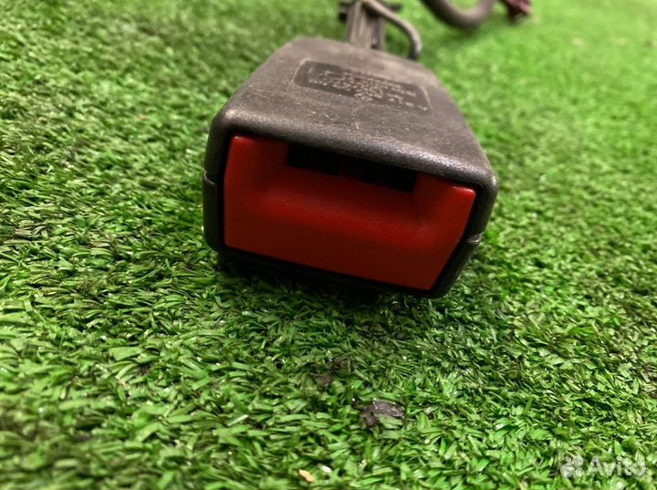 Замок ремня безопасности Mercedes-Benz S-Class