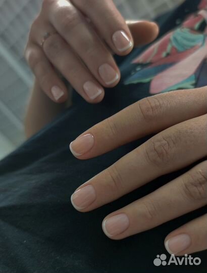 Маникюр/педикюр, брови/ресницы, депиляция, админ