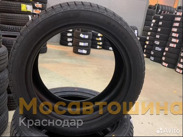 Sailun Ice Blazer Arctic EVO 225/50 R18 99V