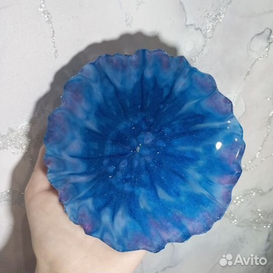 Подстаканник из смолы ручной работы