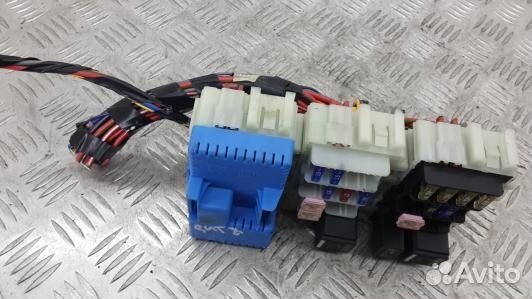 Блок предохранителей volvo V70 3 (94T08M102)