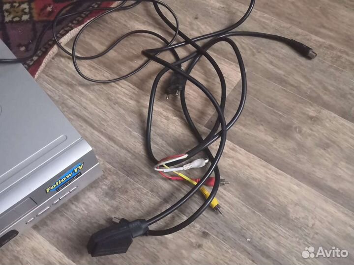 Видеомагнитофон