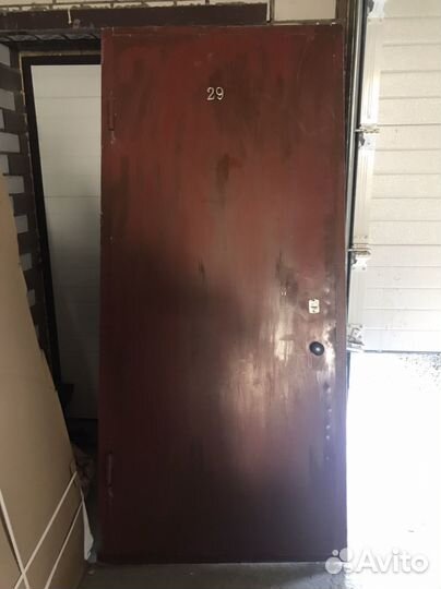 Металлическая дверь бу