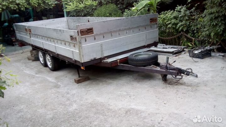 Прицеп бортовой Автоприцеп 865901, 1980