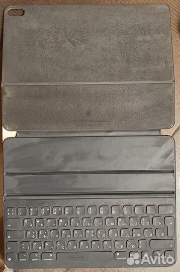 Чехол-клавиатура на iPad Pro 12,9 3-го поколения