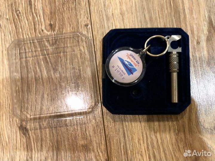 Штопор и открывалка из титана