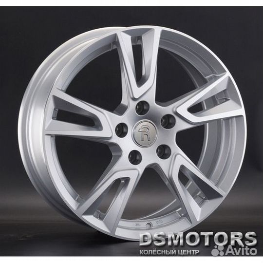 Диски Acura KI253 7.5/17 5x114.3 ET52.5 d67.1 SF