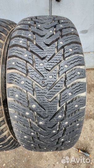 Nokian Tyres Hakkapeliitta 8 SUV 235/55 R20