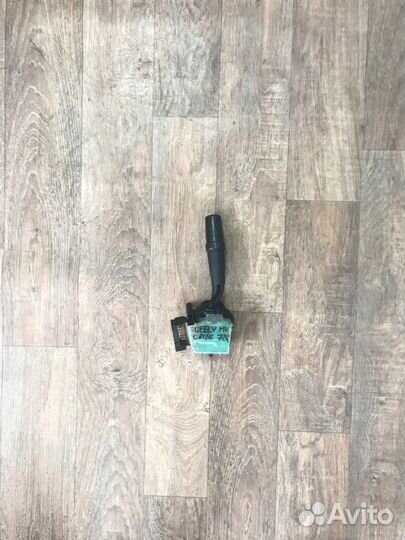 Подрулевой переключатель стеклоочистителей