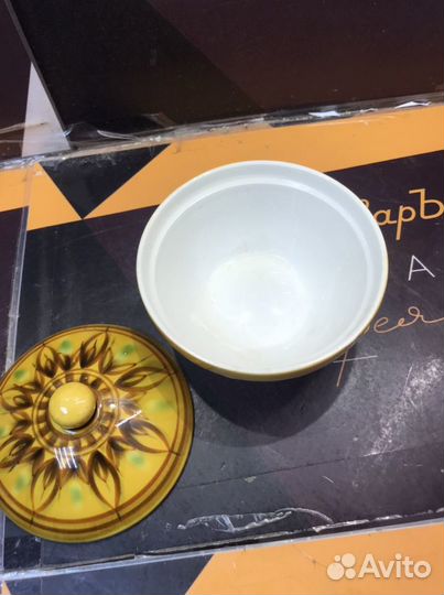 Сахарница старинная