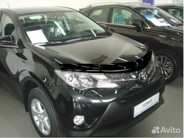 Дефлектор капота Toyota RAV4 2012-2019