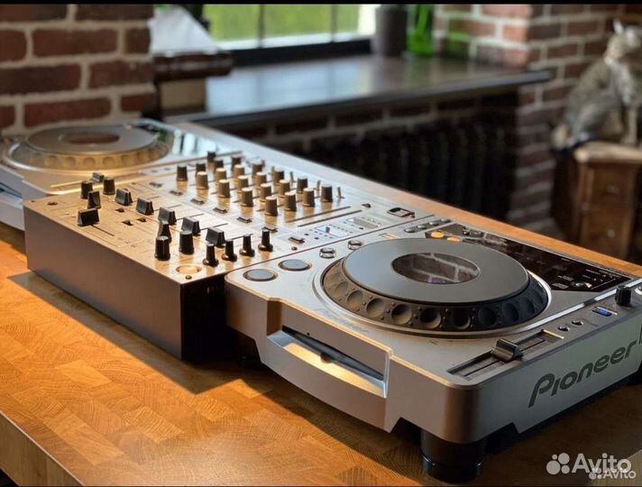 Рiоneеr DJM600 + 2CDJ800