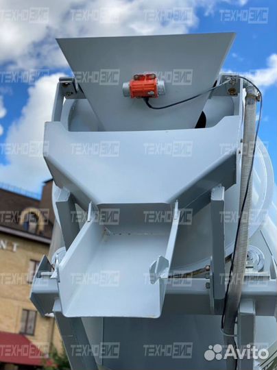 Автобетоносмеситель BUILDER CM4.0, 2023