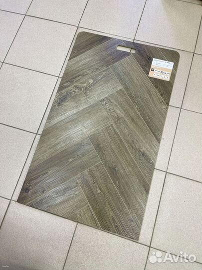 Кварц виниловый ламинат