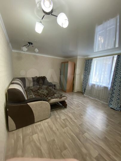 2-к. квартира, 42 м², 1/3 эт.