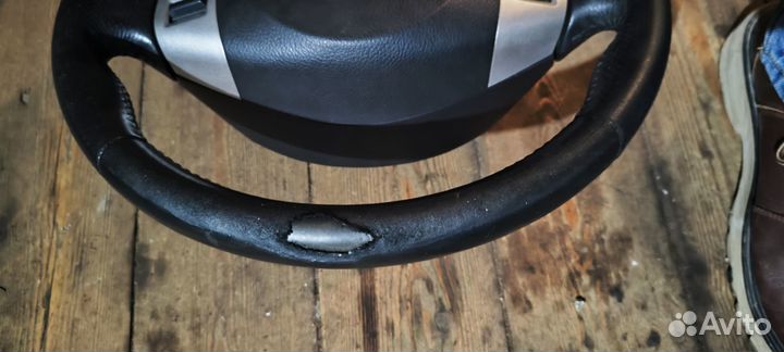 Руль на Nissan X-trail T31 с подушкой, без пиропат