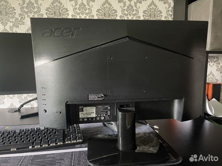 Монитор Acer 24