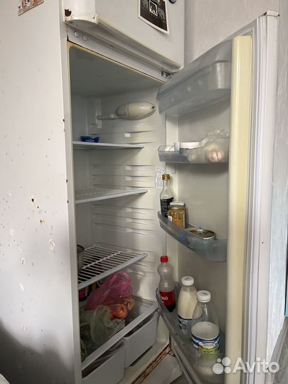 Холодильник indesit