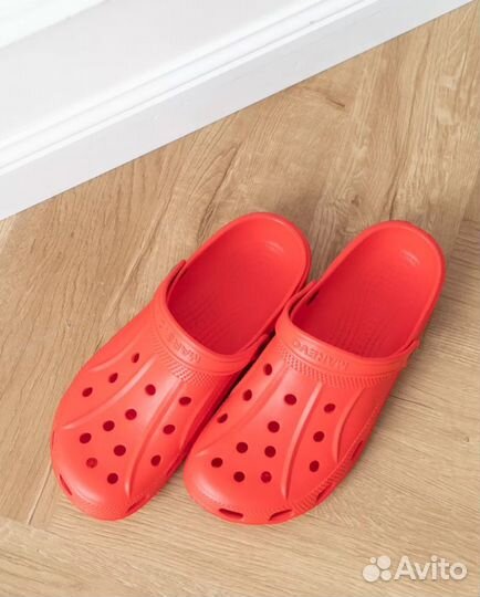 Тапки сабо crocs