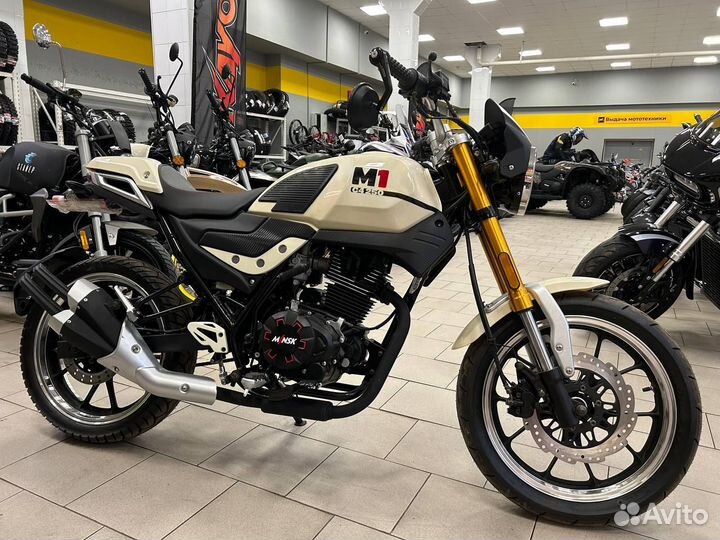 Дорожный мотоцикл Minsk C4 250 новый