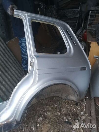 Боковая часть от Нивы 2131