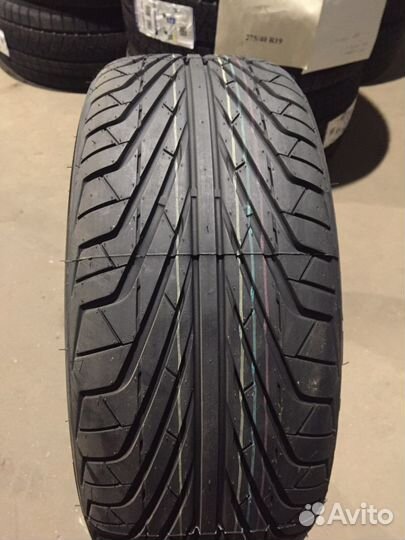 Triangle TR968 215/55 R17 98V