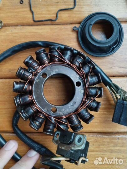 Запчасти для мопеда Suzuki avenis