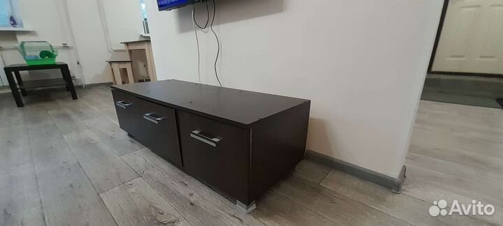 Тумба под телевизор бу