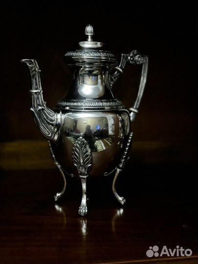 Антикварная чайная пара